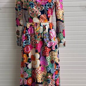 Vintage 60-70s Psychedelic Floral Maxi Dress Mod Boho Mock Neck Ruffle Hem
